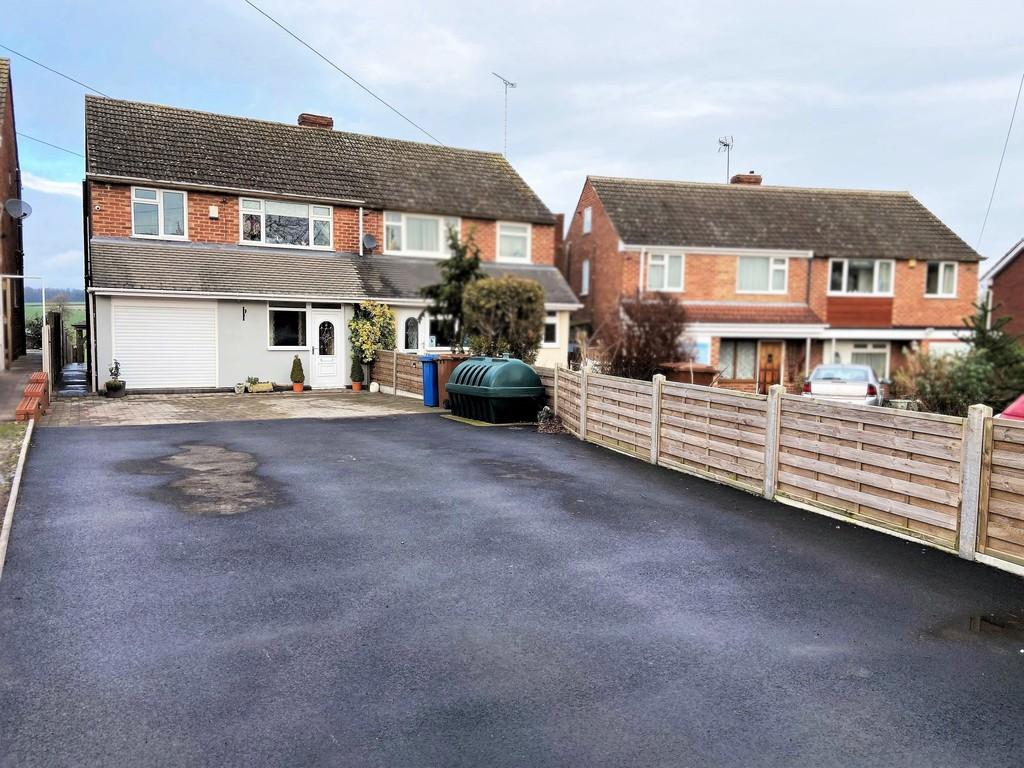 Main Street, Clifton Campville 3 bed semidetached house for sale £