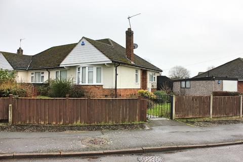 2 bedroom semi-detached bungalow for sale - Paddock Close, Oadby, Leicester