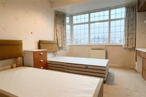 486 Broadway, Chadderton, Oldham, OL9 9NS