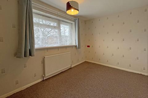 65 Lancelot Road, Exeter, EX4 9BU