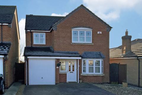 4 bedroom detached house to rent - Richmond Drive, Melton Mowbray