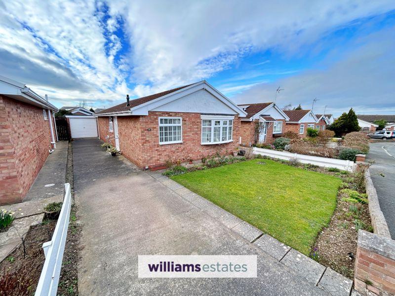 Dwyfor Court, Prestatyn 3 bed detached bungalow for sale £220,000
