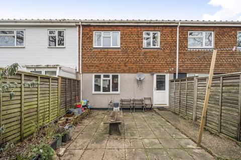 19 Copse Side, Godalming, GU7 3RU