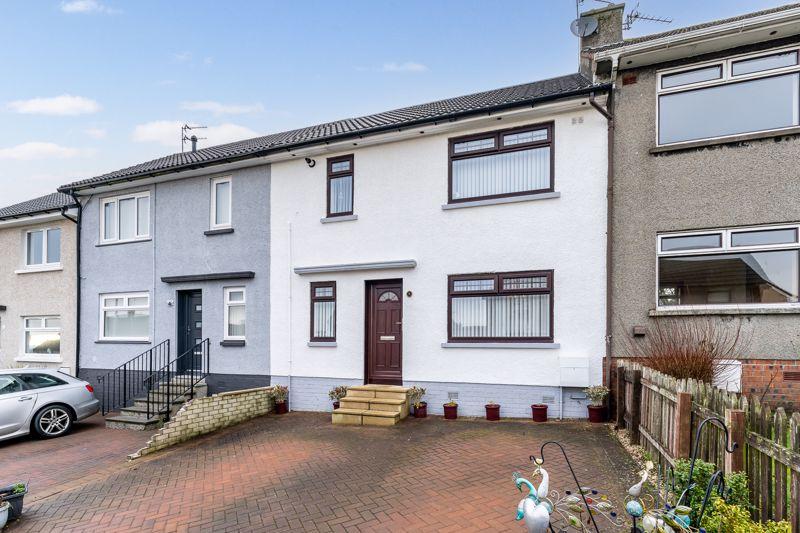 5 Alexander Terrace, Mauchline, KA5 6AS 2 bed terraced house £90,000