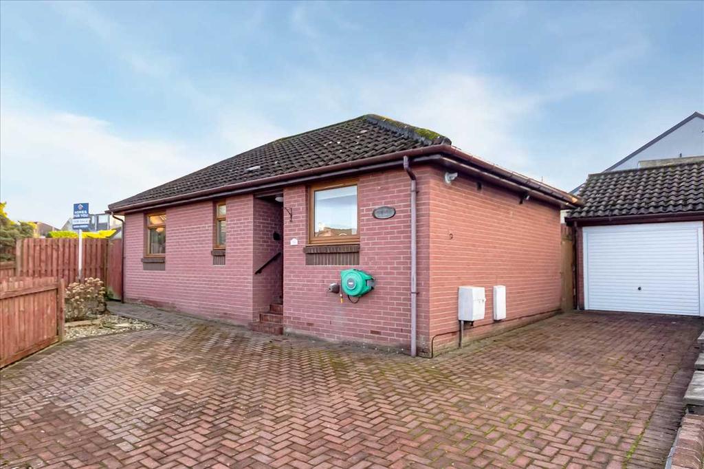 Muirpark Drive, Shieldhill, Falkirk 2 bed bungalow £185,000