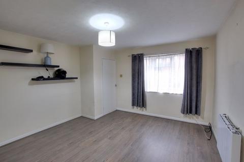 3 bedroom terraced house to rent, Brookmead, Southwick