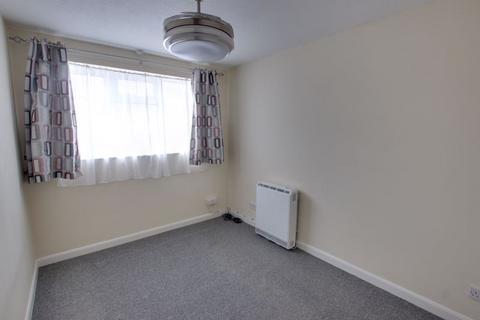 3 bedroom terraced house to rent, Brookmead, Southwick