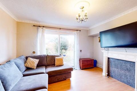 66 Faringdon Avenue, Bromley, BR2 8BS