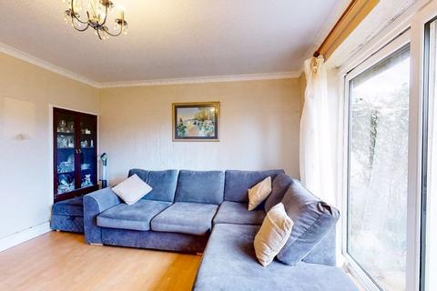 66 Faringdon Avenue, Bromley, BR2 8BS