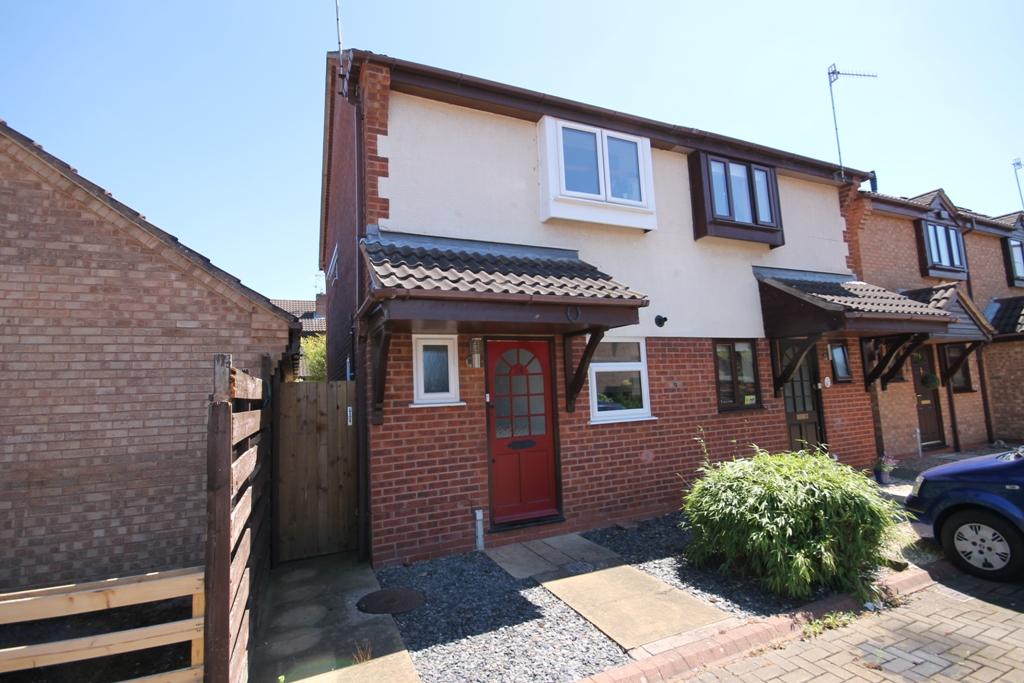 2 Bedroom End Of Terrace House In St Peters - Wor