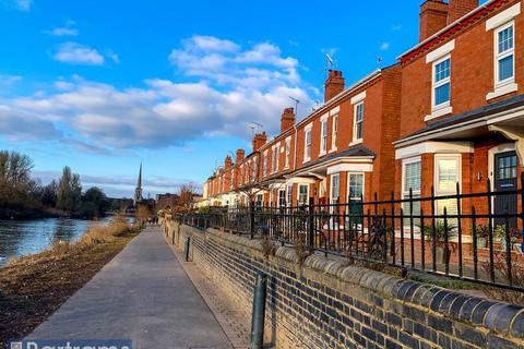 3 bedroom end of terrace house to rent, Diglis Avenue, Worcester, WR1 2NS