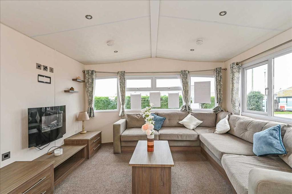 Solent Breezes Holiday Park 3 bed property for sale £49,995