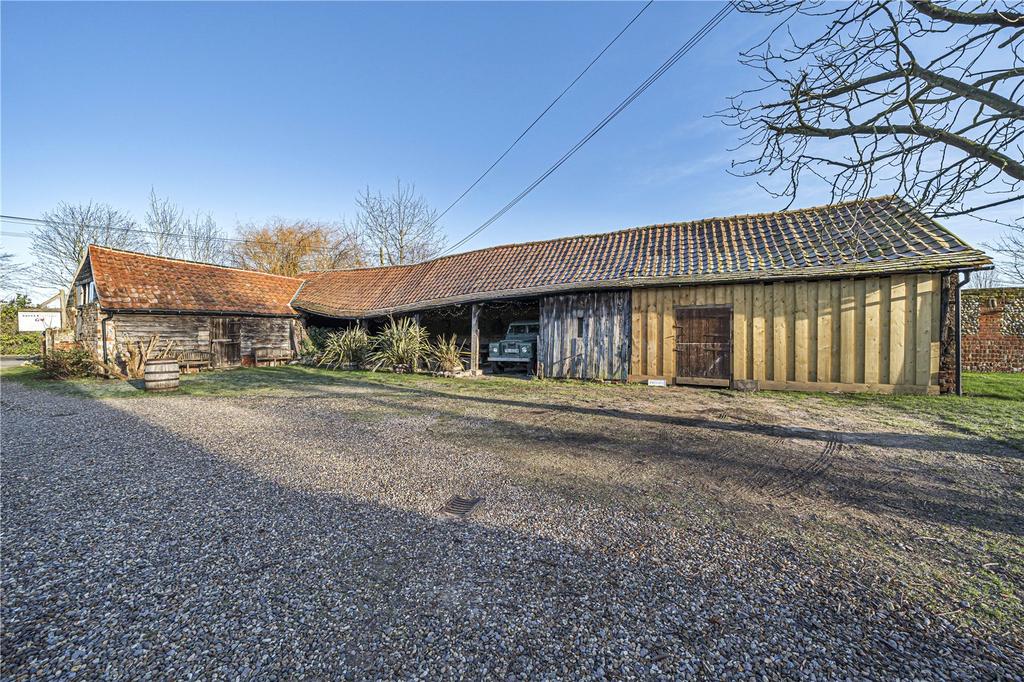 Barn/Cart Lodges