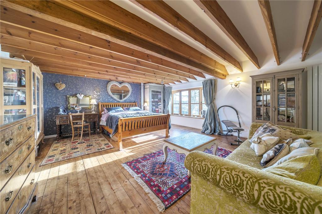 Principal Bedroom