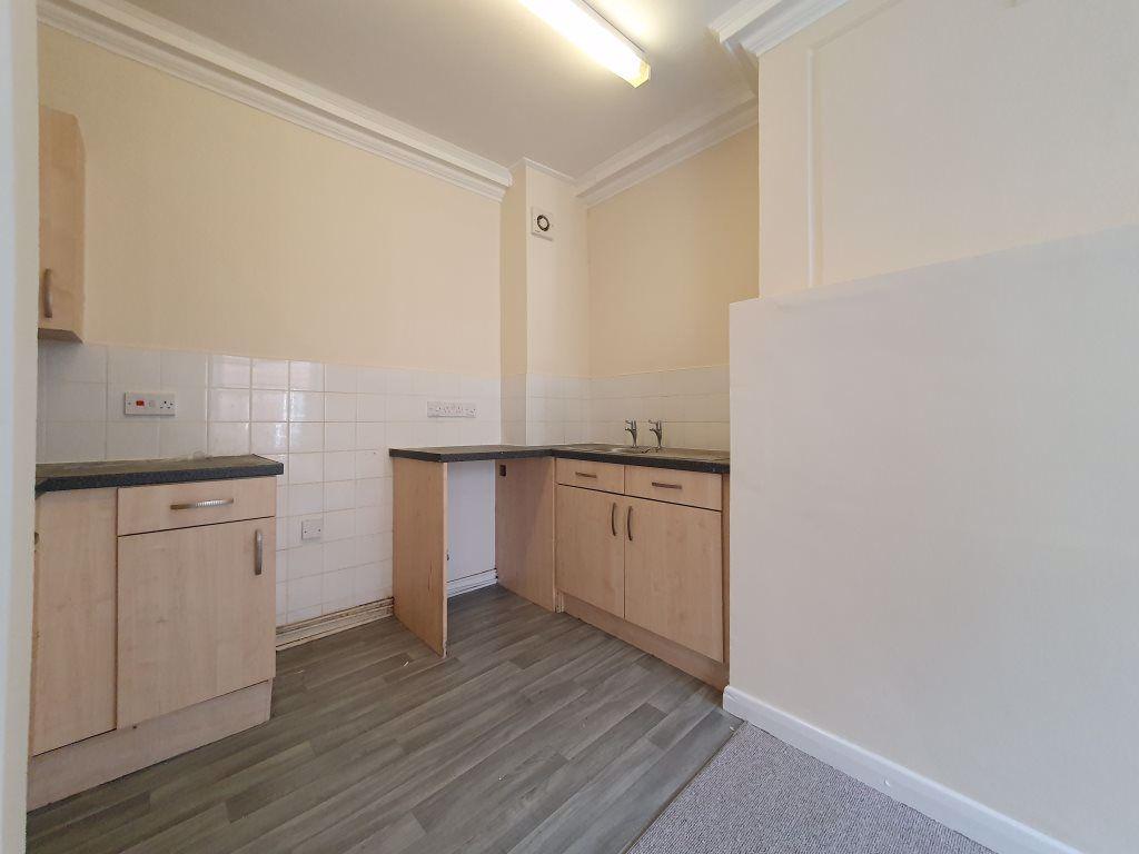 HIGH STREET, BOSTON 1 bed flat £525 pcm (£121 pw)