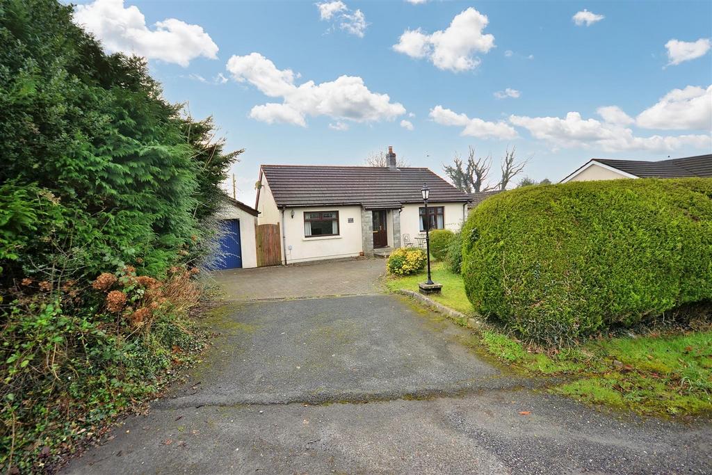 Thornberry Gardens, Ludchurch, Narberth 2 bed detached bungalow for