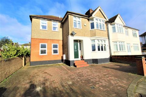 7 Allenby Crescent, Grays, RM17 6DH