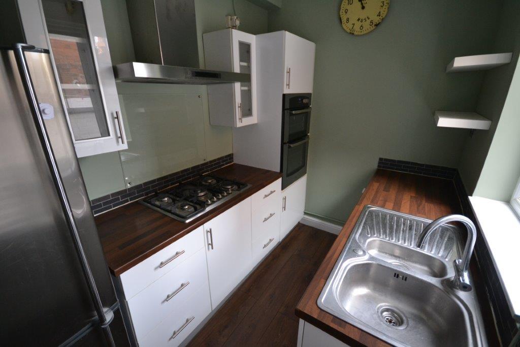 Fitted kitchen