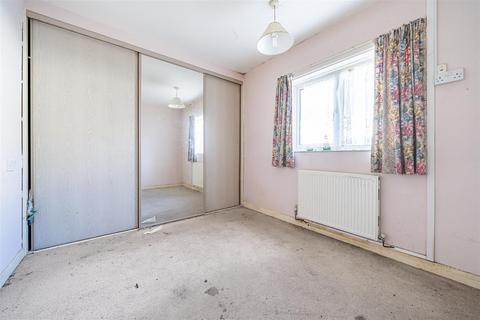 8 Long Meadow, Tiverton, EX16 6EH