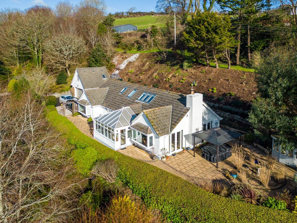 West Charleton, Kingsbridge, Devon, TQ7 4 bed bungalow for sale £1,100,000