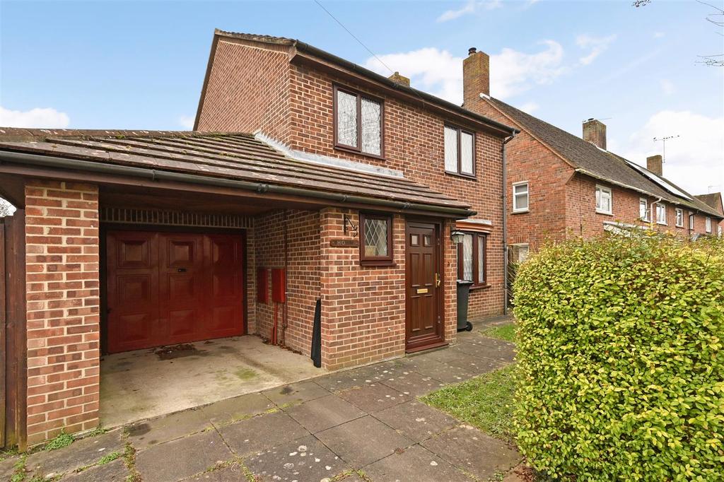 Gifford Road, Bosham, Chichester 3 bed detached house £350,000