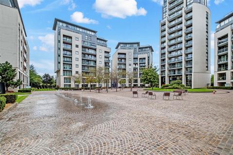 44, Aitons House Pump House Crescent, Brentford, TW8 0FW