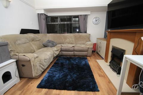 46 Derwent Road, Bradford, BD2 4HR