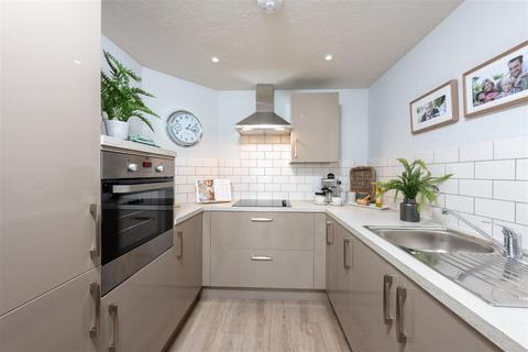 1 bedroom flat for sale - Edinburgh Lodge, Station Road, Orpington