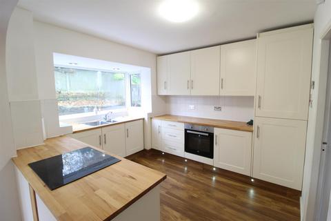 56 Bowland Road, Glossop, SK13 6PF