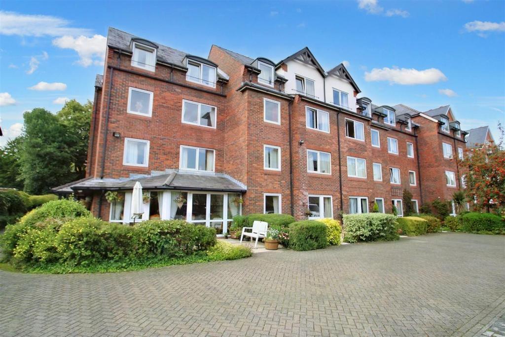 Groby Road, Altrincham 1 bed retirement property for sale £75,000