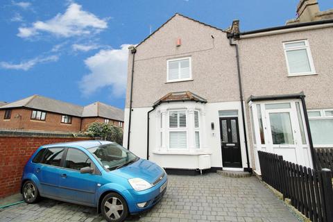 7 Hazel Road, Erith, DA8 2LT