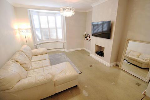 7 Hazel Road, Erith, DA8 2LT