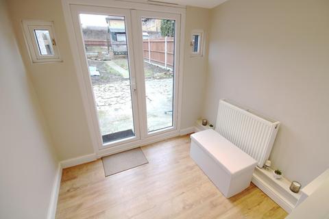 7 Hazel Road, Erith, DA8 2LT