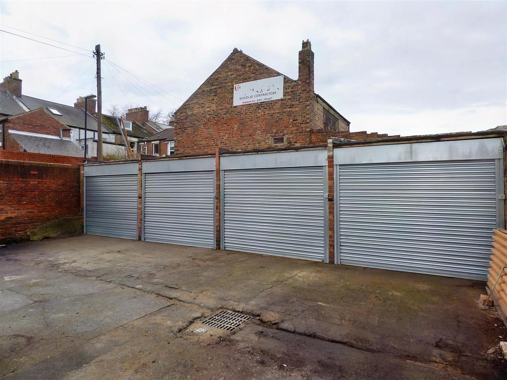 Rear of Spring Terrace, North Shields Garage £180 pcm (£42 pw)