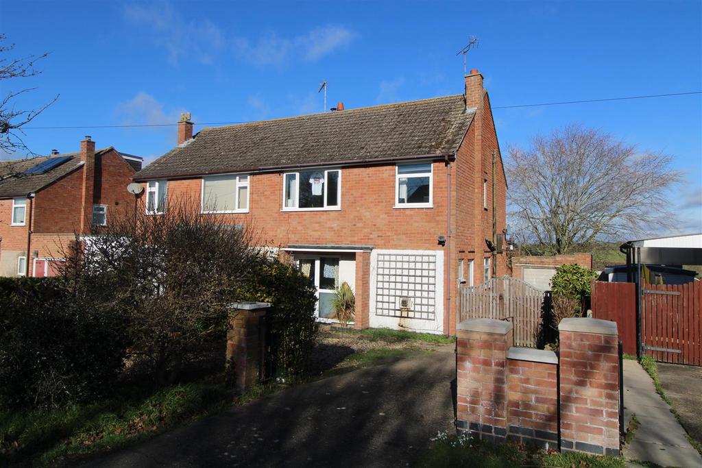 Church Road, Braunston, Daventry 3 bed house £290,000