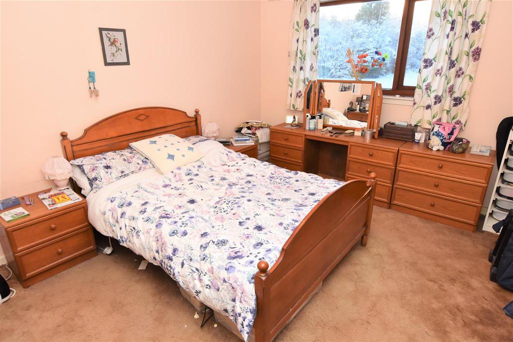 Bedroom one.jpg