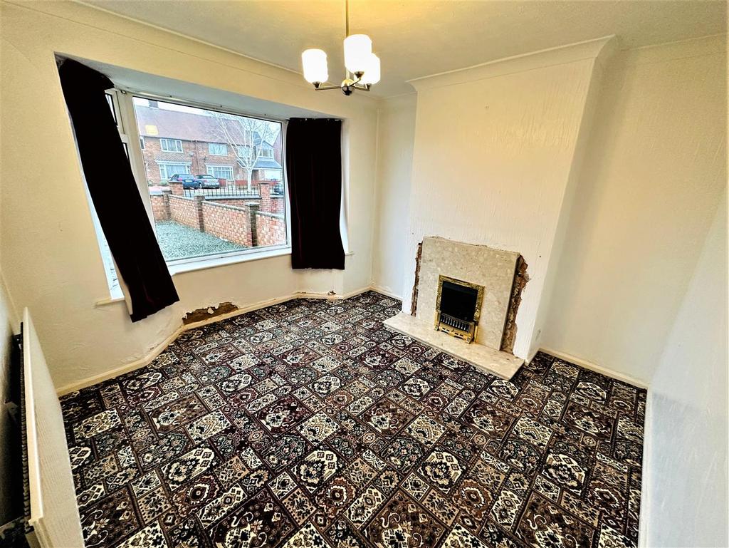 Western Road, Goole 3 bed semidetached house £150,000