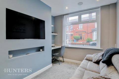 38 Carnarvon Street, Oldham, OL8 3PW