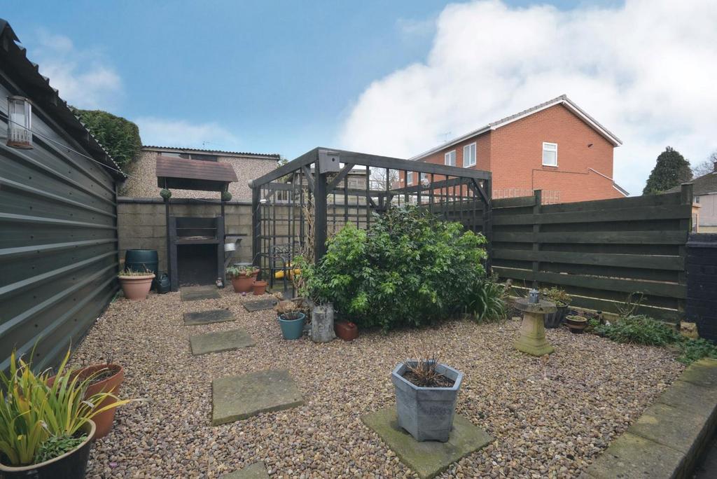 Rear garden 01.JPG