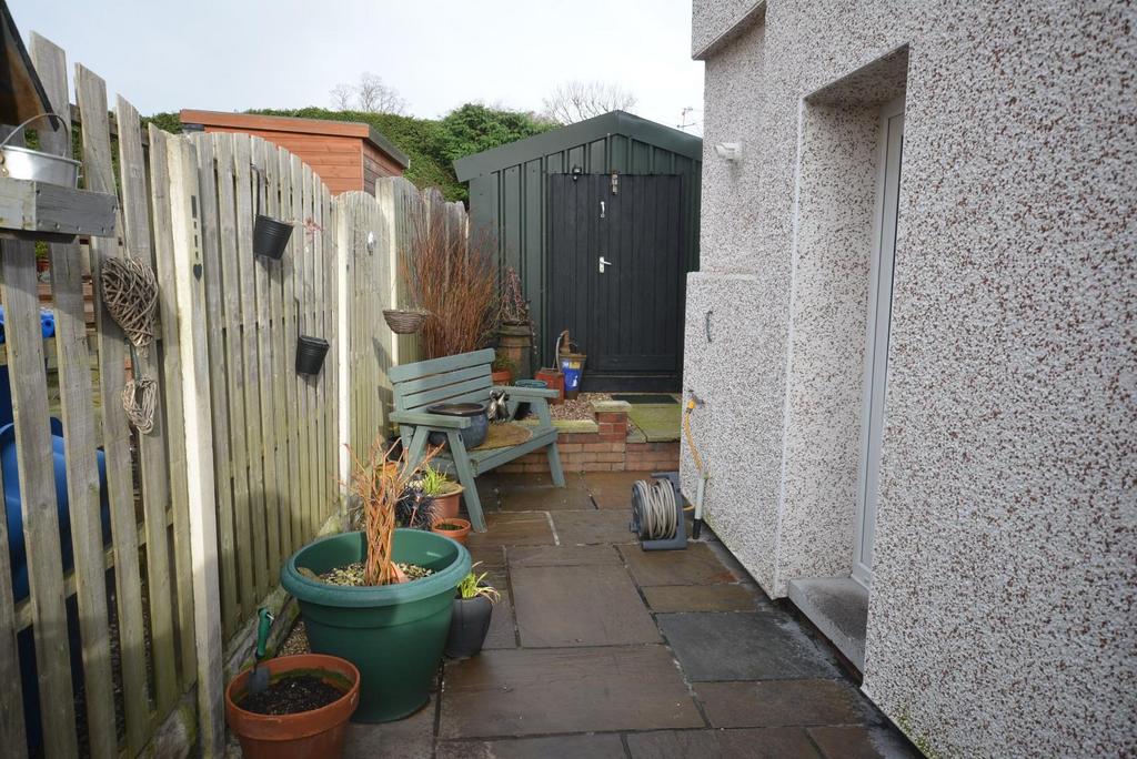 Side garden.JPG