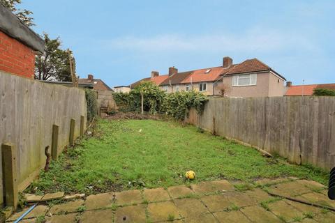41 Walnut Tree Road, Dagenham, RM8 3JB