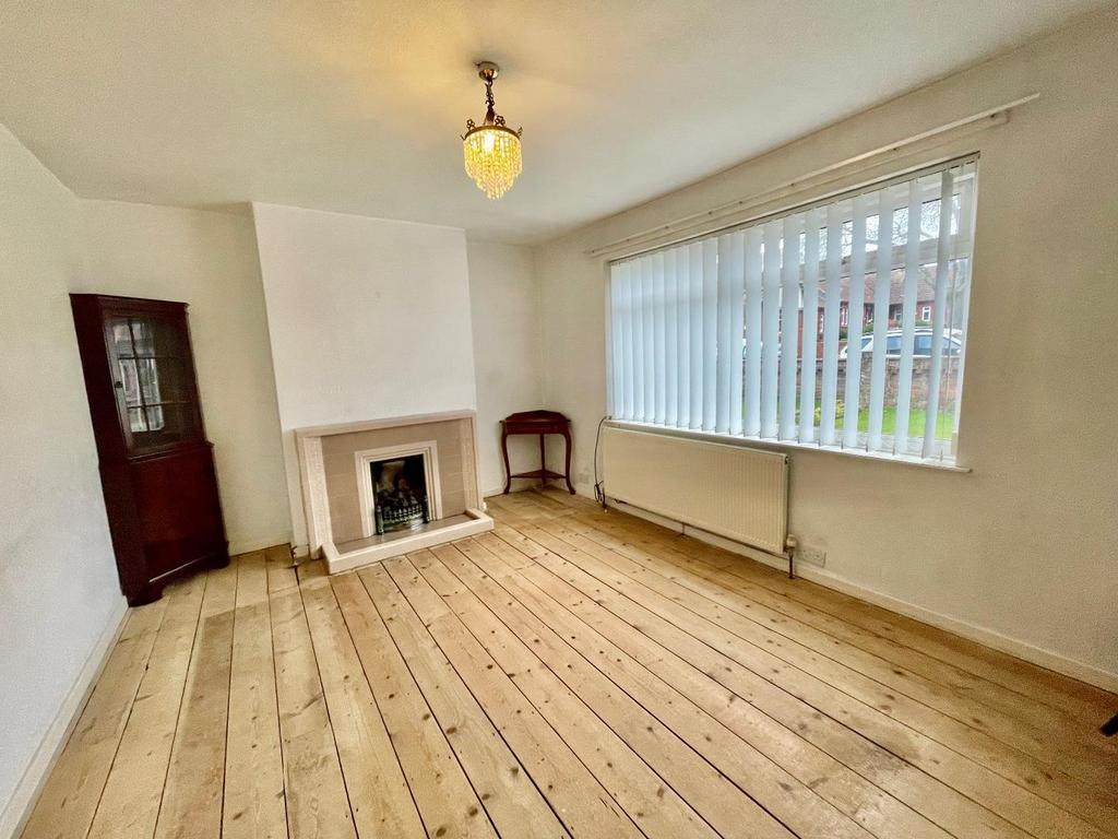 Ryehill Gardens, Hartlepool 3 bed semidetached house £130,000
