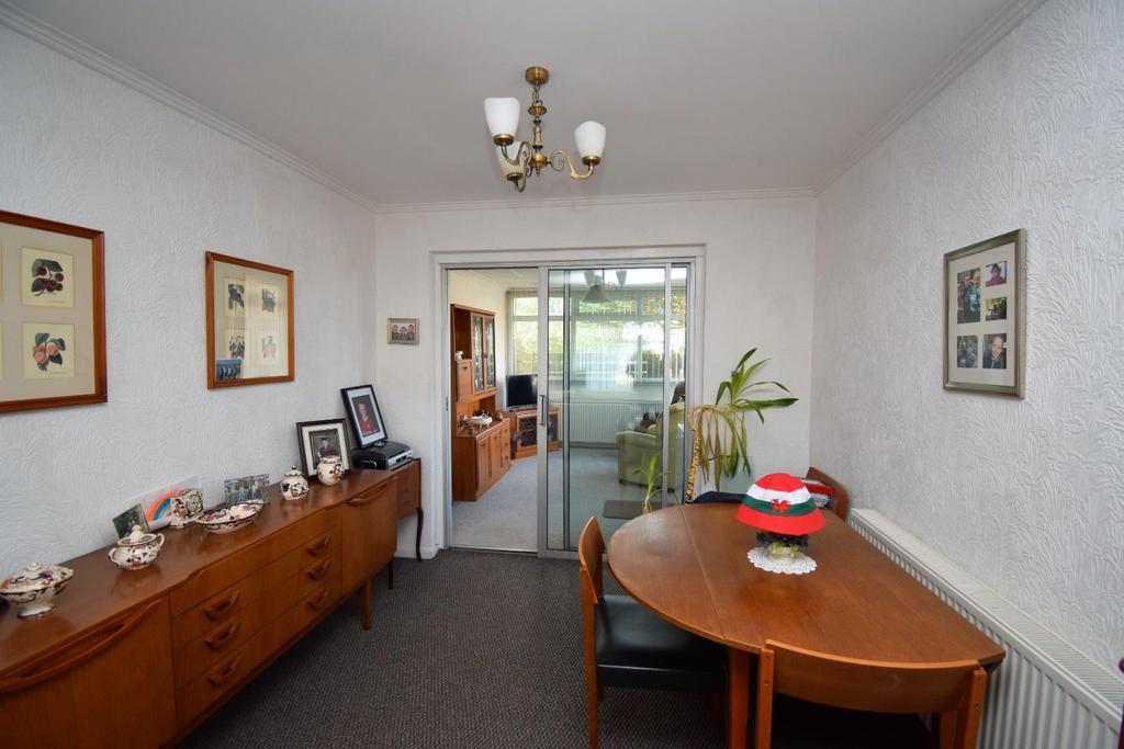 Dining Room.jpg