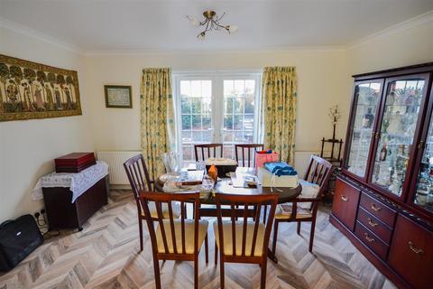 4 bedroom detached house for sale - Lindsey Court, Brotton, Saltburn-By-The-Sea