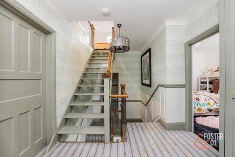 11 First Avenue, Worthing, BN14 9NH