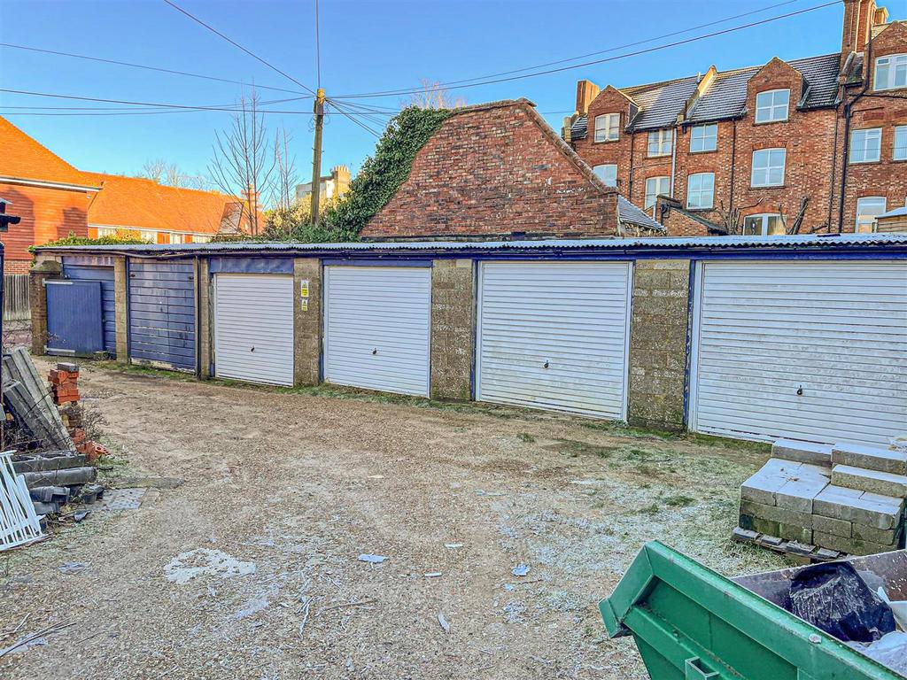 Tower Road West, St. LeonardsOnSea 4 bed terraced house £900,000