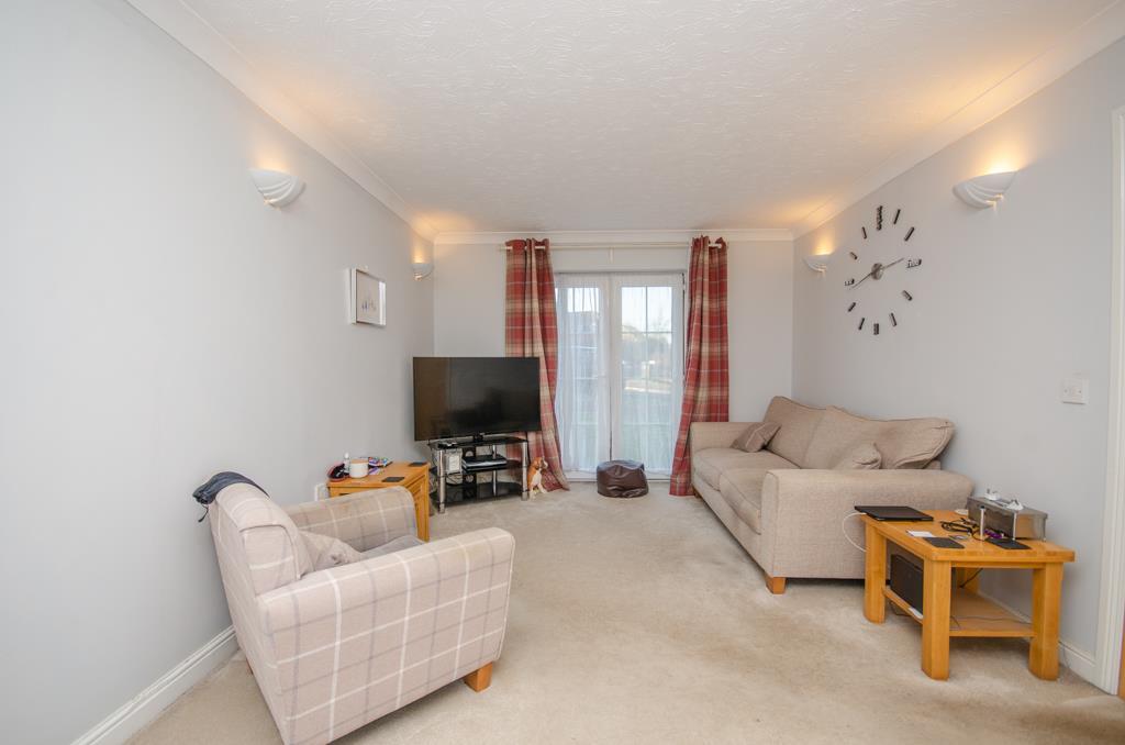 Pinkers Mead, Emersons Green, Bristol, BS16 7JA 2 bed apartment for