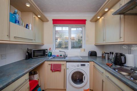 2 bedroom apartment for sale - Pinkers Mead, Emersons Green, Bristol, BS16 7JA