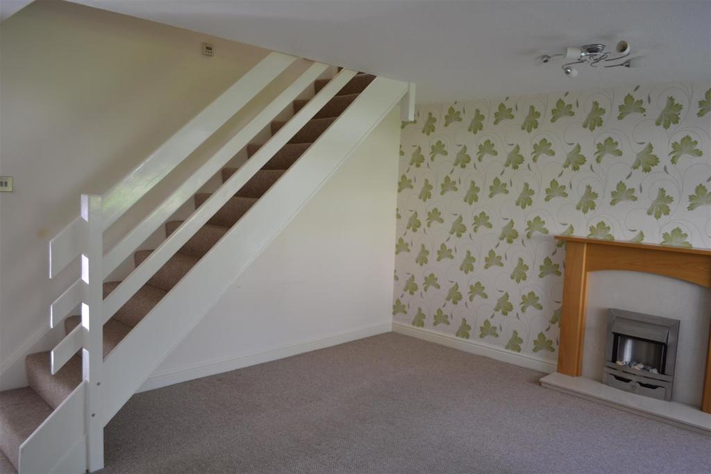 Hallam Way, West Hallam 3 bed townhouse £795 pcm (£183 pw)