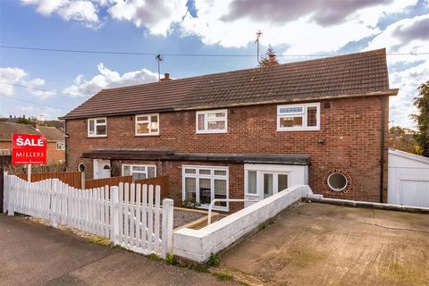 5 Beaconfield Way, Epping, CM16 5BA